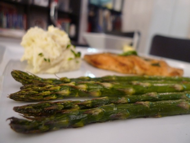 Roasted Asparagus (with Sauteed Chicken with Tarragon and Mashed Potatoes)