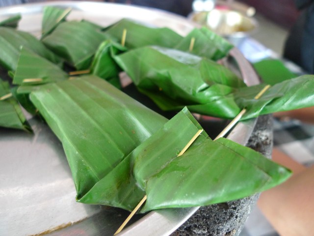fold the fish mixture into square packets