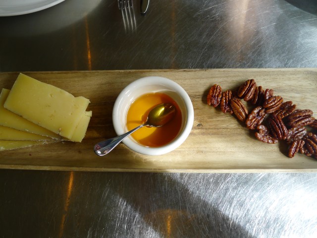 Mezzo Secco with honey and pecans